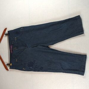 Gloria Vanderbilt Floral Embroidered Cropped Capri‎ Pants 6